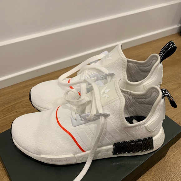 Adidas NMD R1 - Picture 3 of 6